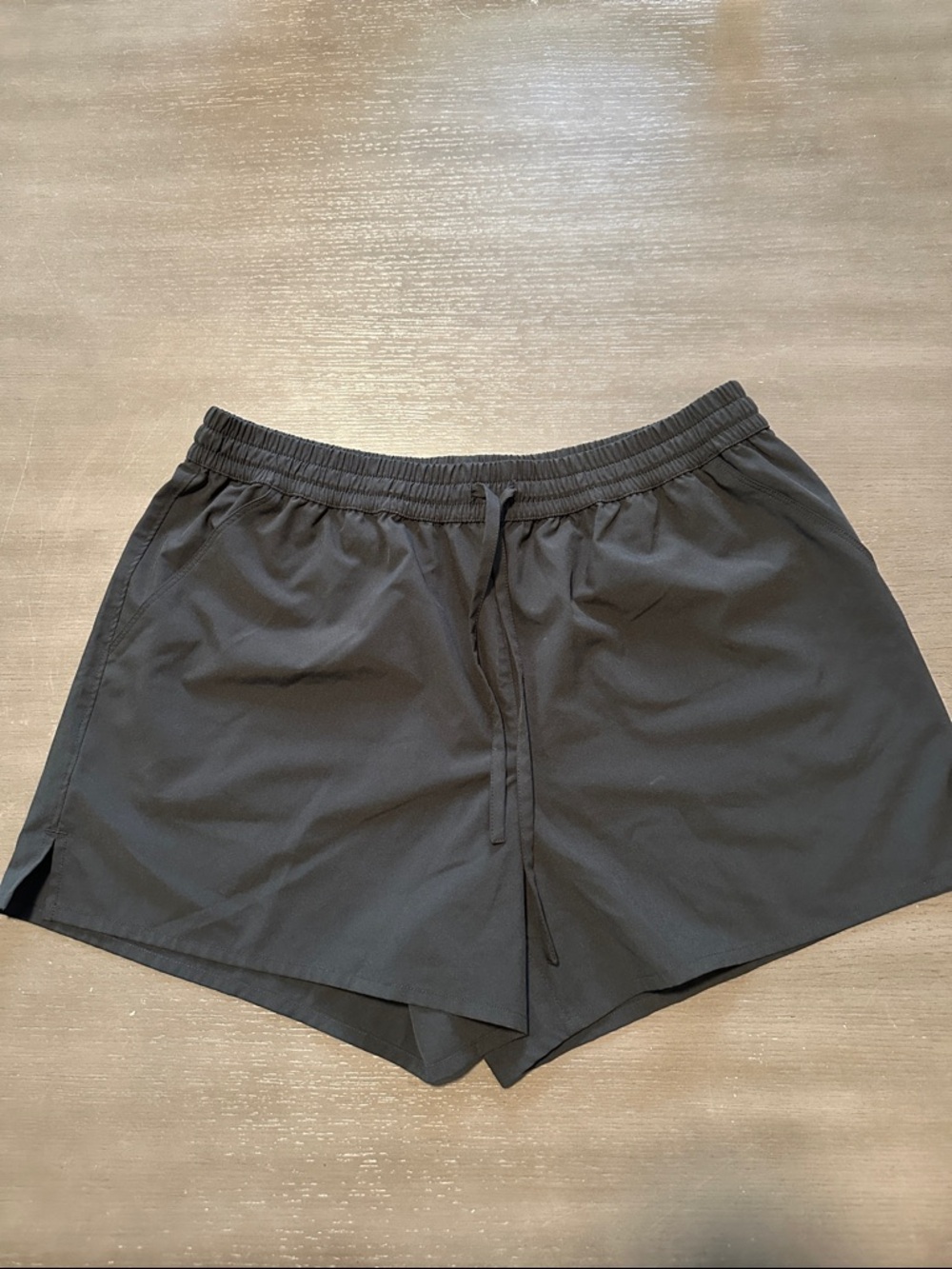 Half moon drawstring shorts, size large, black